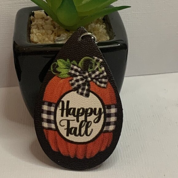 Pumpkin Earring, Fall Earring, Thanksgiving Earring, Gift Idea, Holiday Earring - Picture 6 of 10